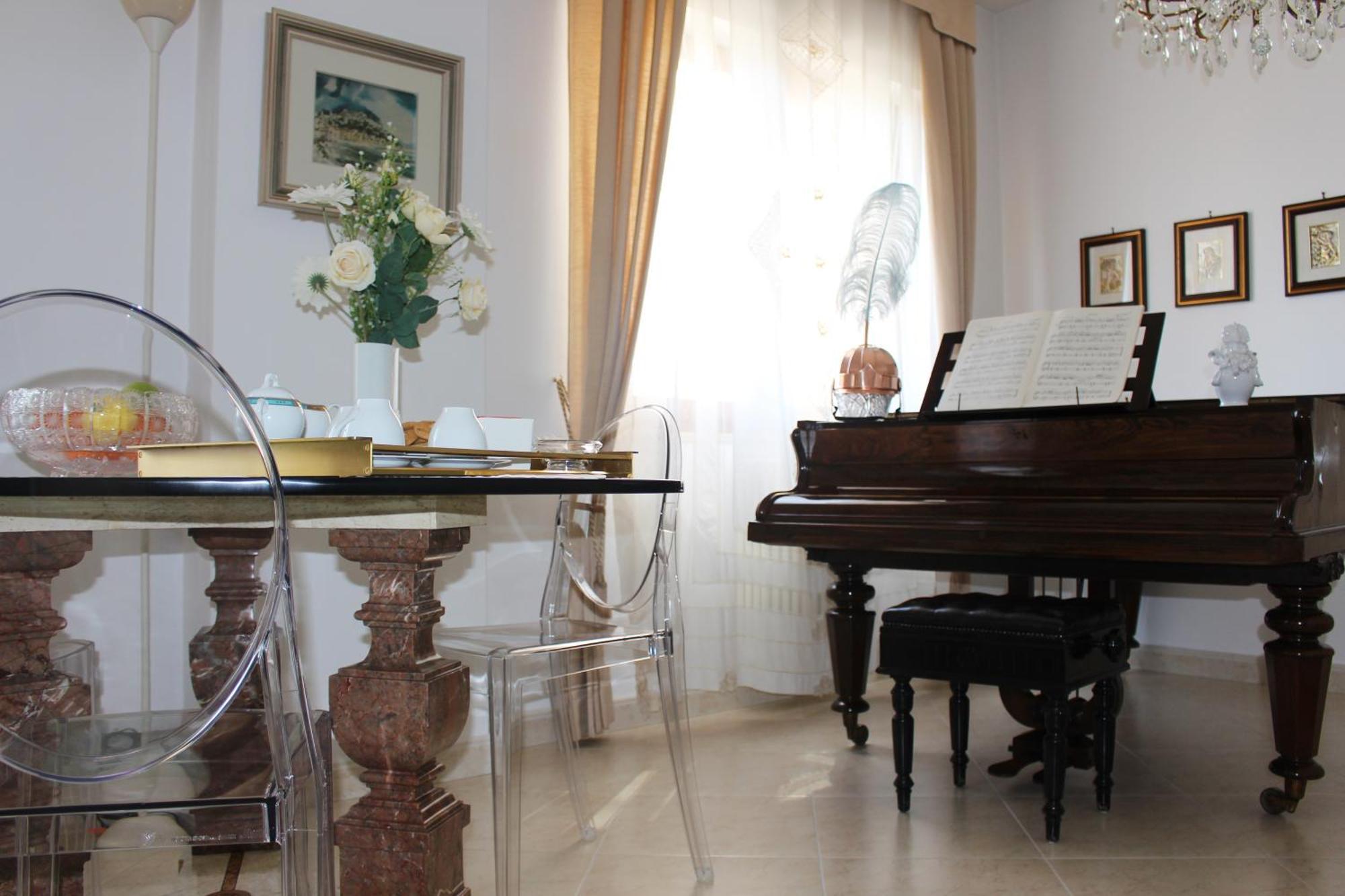 마테라 L'Attico Del Centro B&B 외부 사진